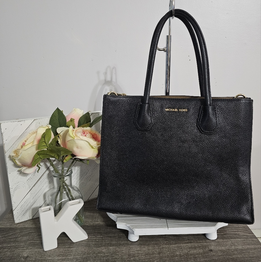 MICHAEL KORS EUC Mercer Large Saffiano Leather Tote Bag